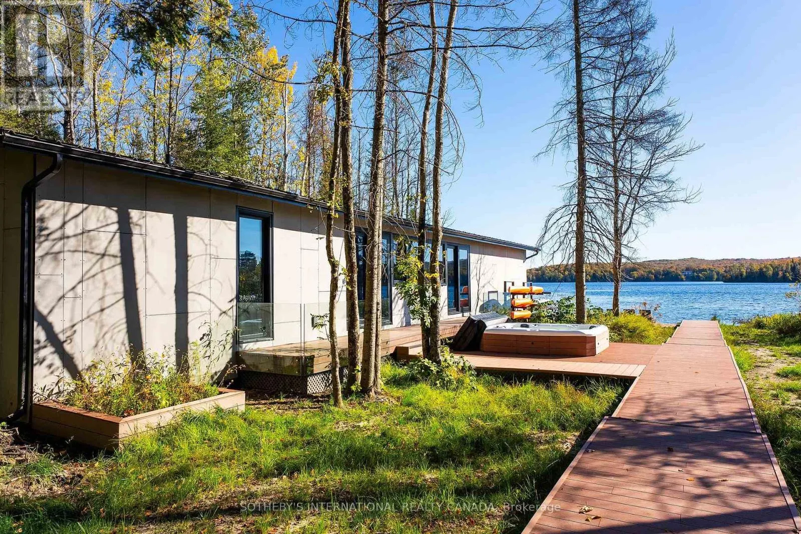 1445 PICKEREL JACK LAKE ROAD E