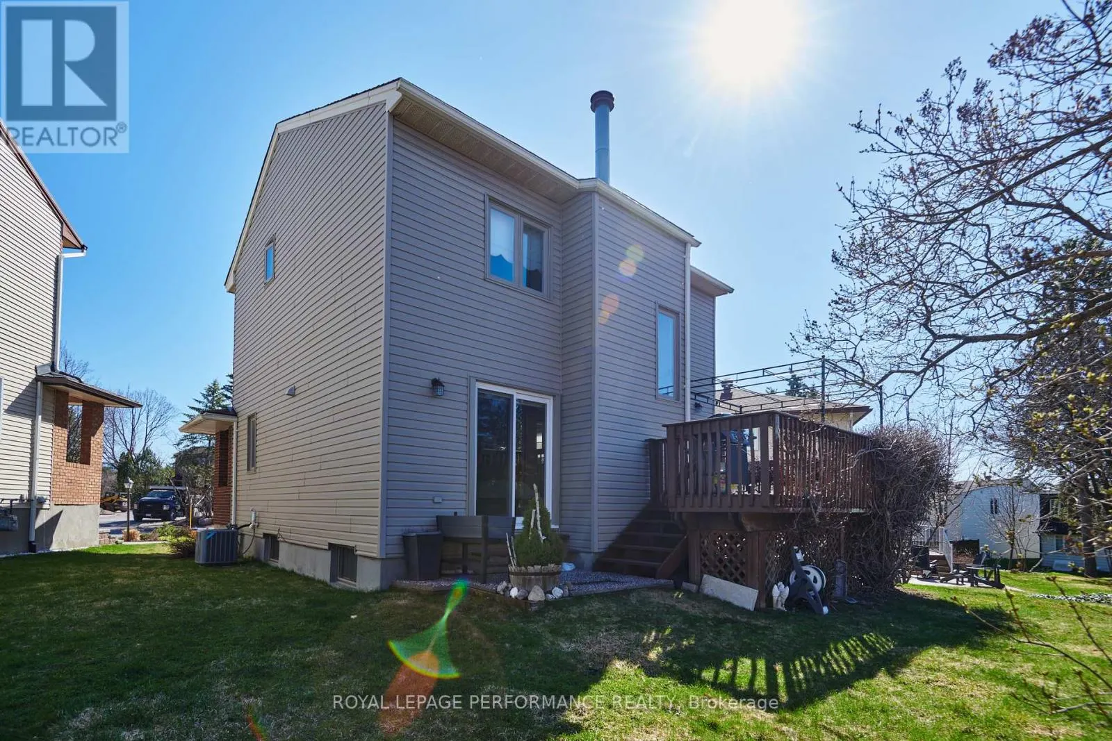 43 WATERVIEW COURT