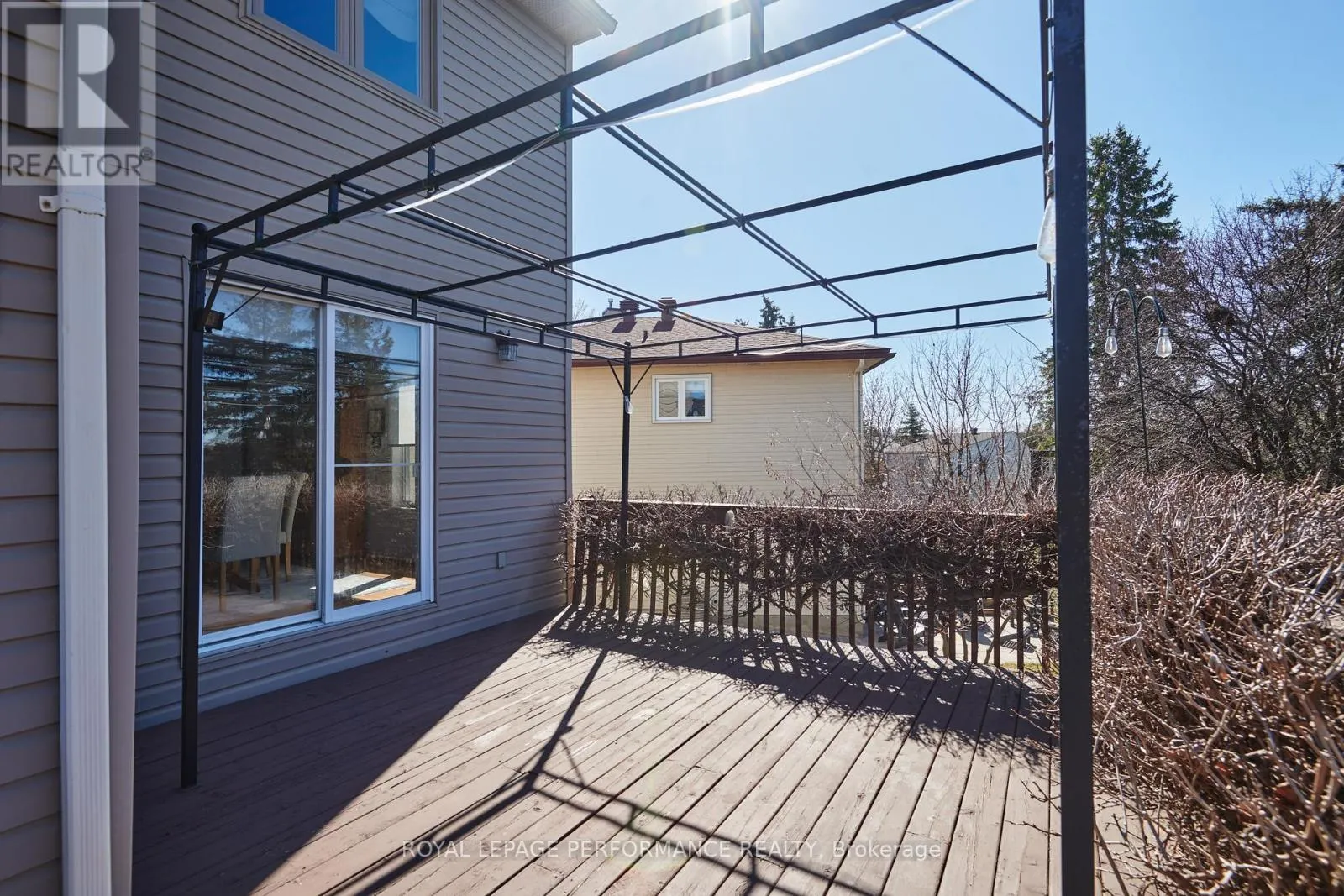 43 WATERVIEW COURT
