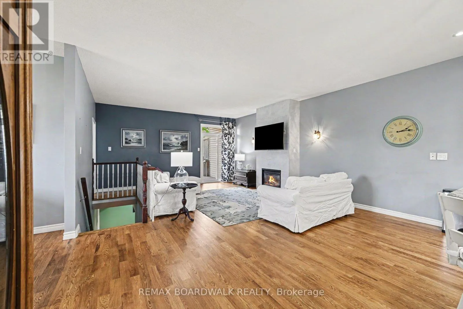 24 SAMARA PLACE