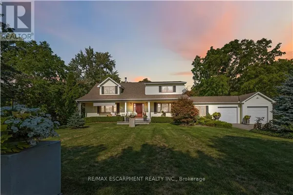 493 RIDGE ROAD E