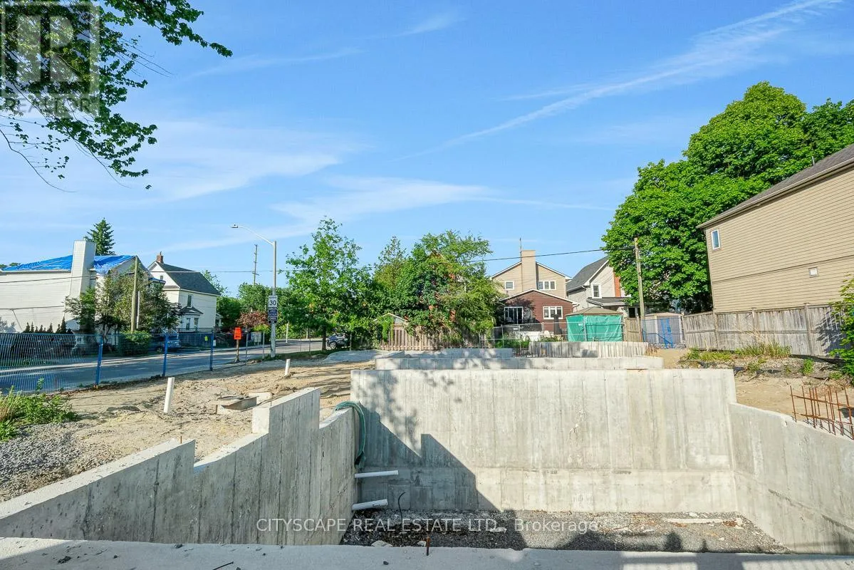 551 EDISON AVENUE