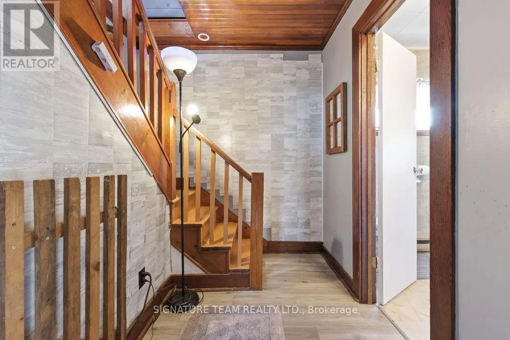 83 FOYMOUNT ROAD