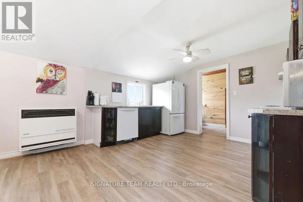 83 FOYMOUNT ROAD