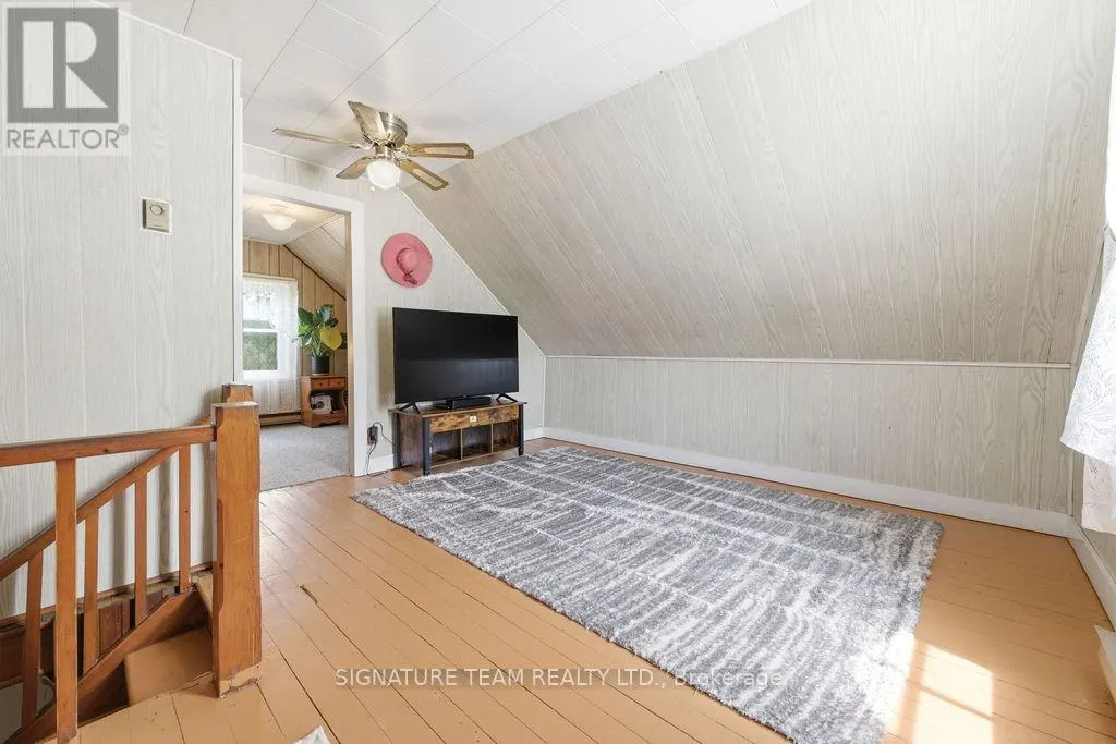 83 FOYMOUNT ROAD