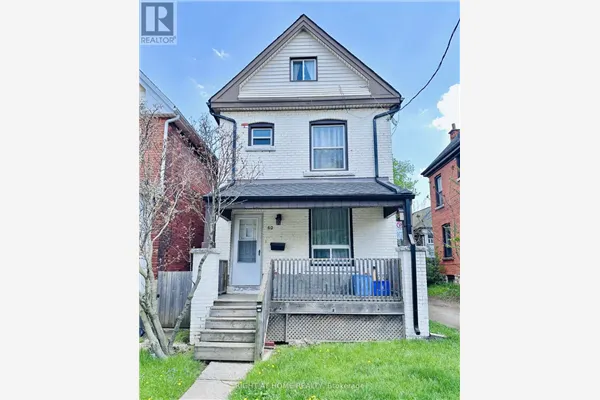 60 ARTHUR AVENUE N