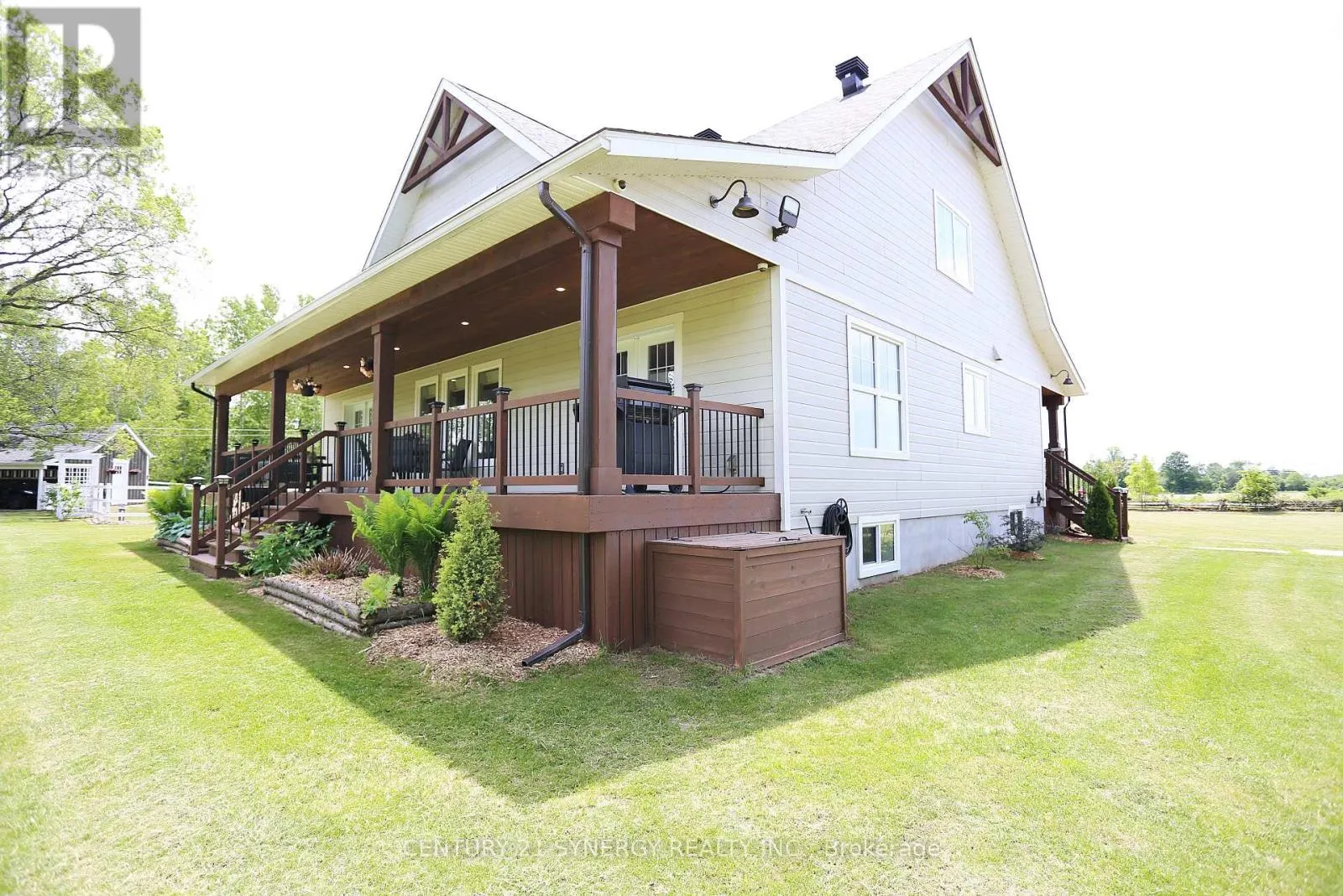 8 OTTER LAKE ROAD