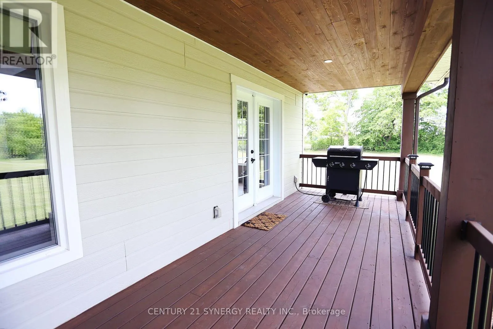 8 OTTER LAKE ROAD