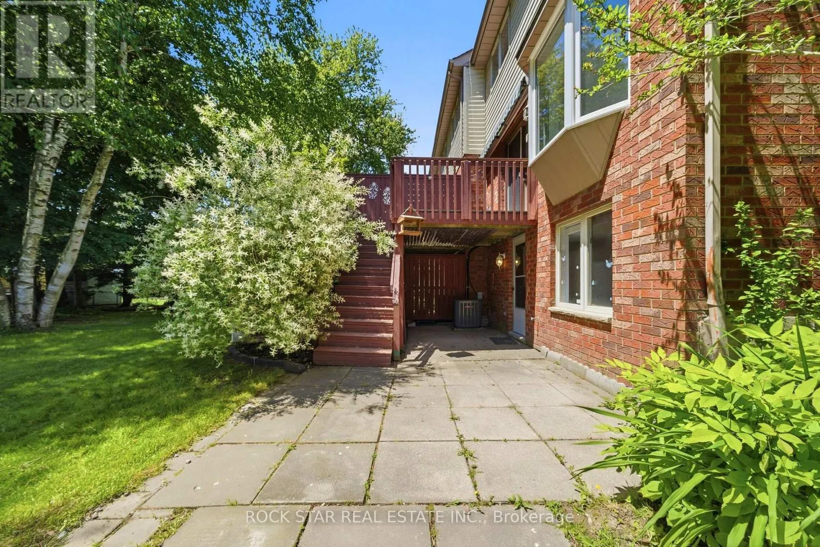 180 LAWRENCE LANE