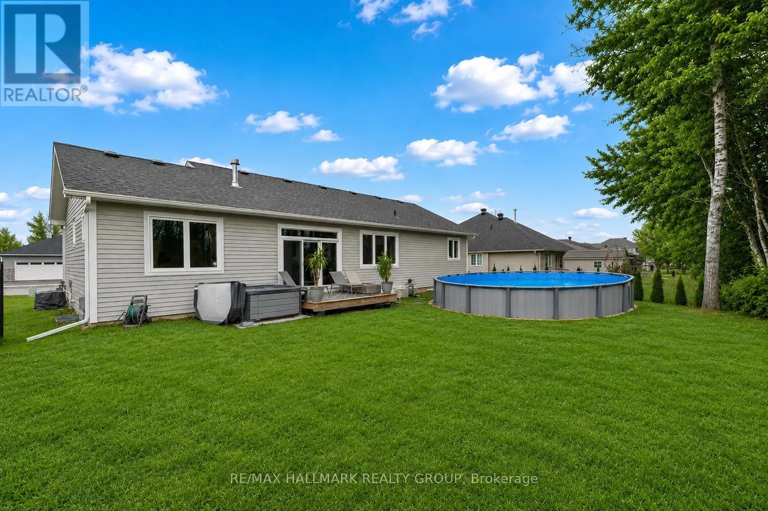 1077 SHEARER DRIVE