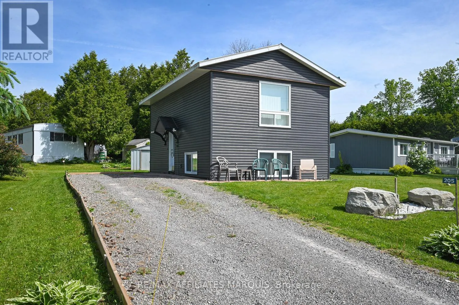 205 - 26 SALMON SIDE ROAD