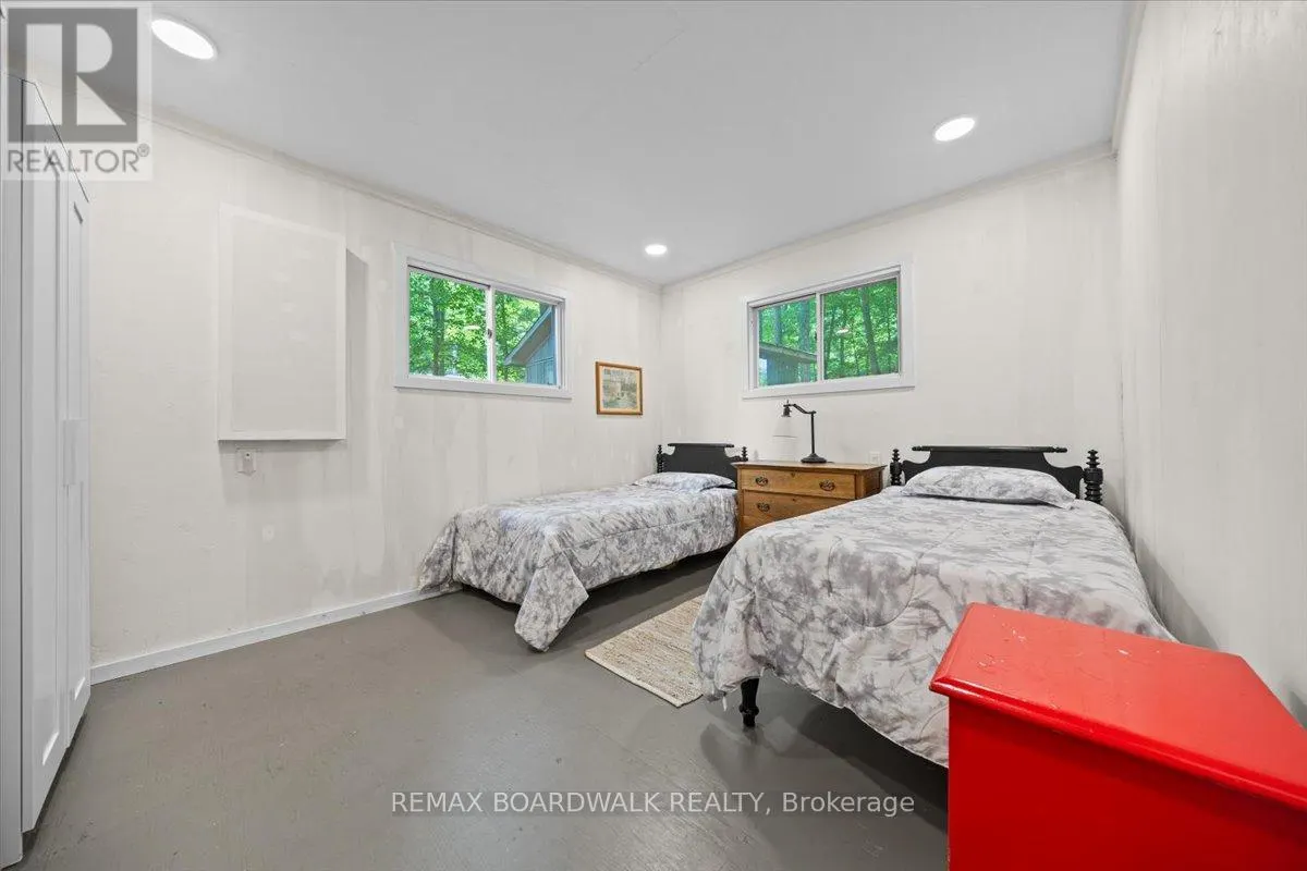 6296 BIG ISLAND