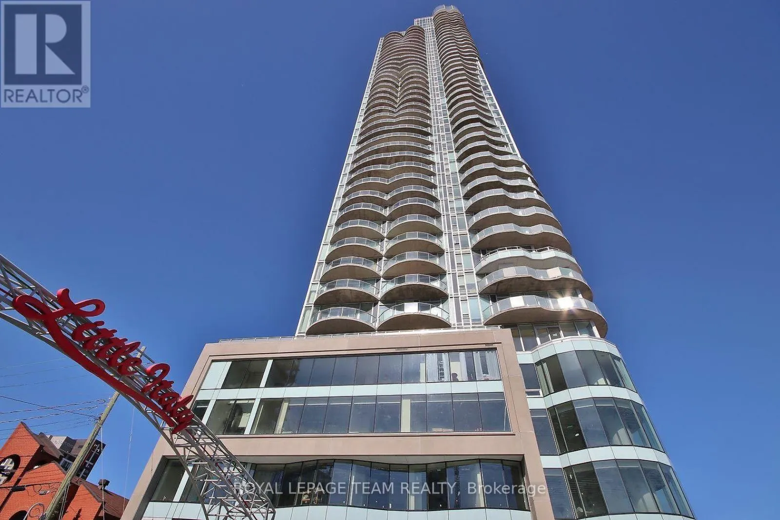 1508 - 805 CARLING AVENUE