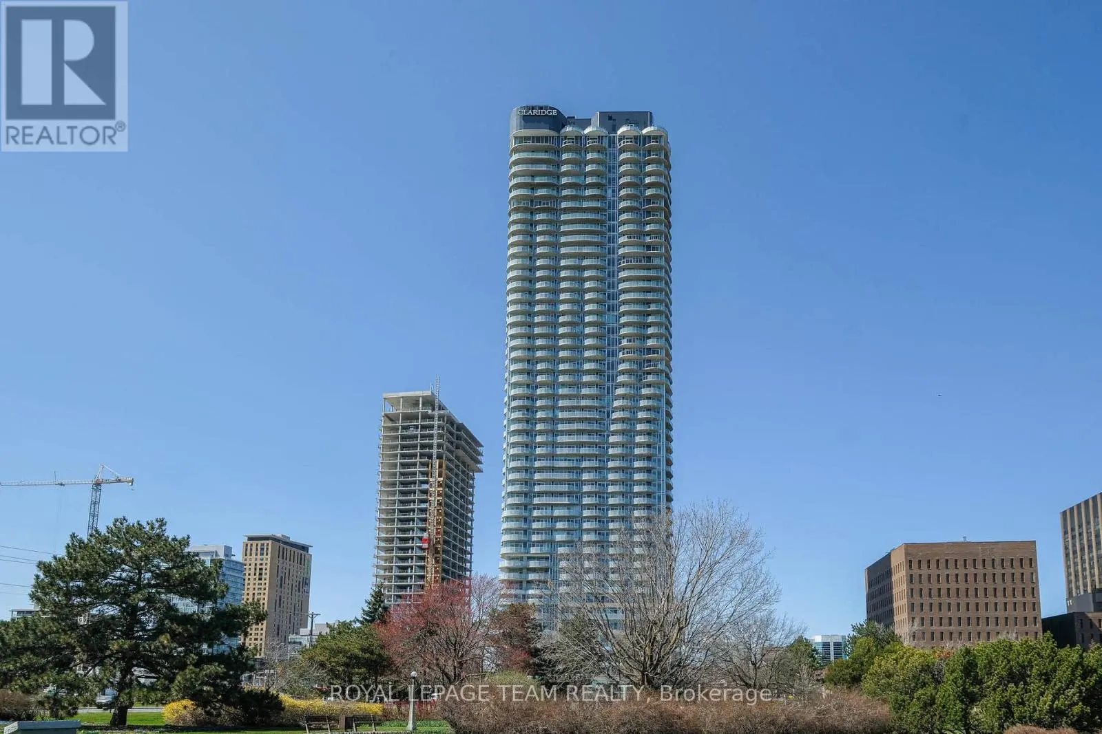 1508 - 805 CARLING AVENUE