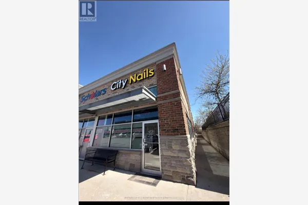 H106 - 103 CLAIR ROAD E