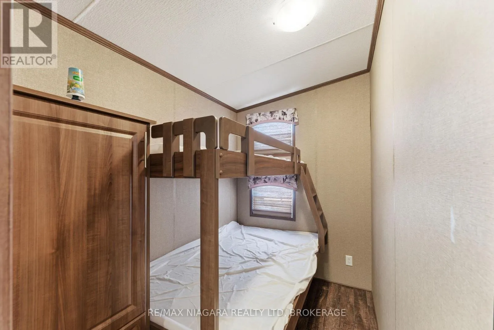 218 - 1501 LINE 8 ROAD #218