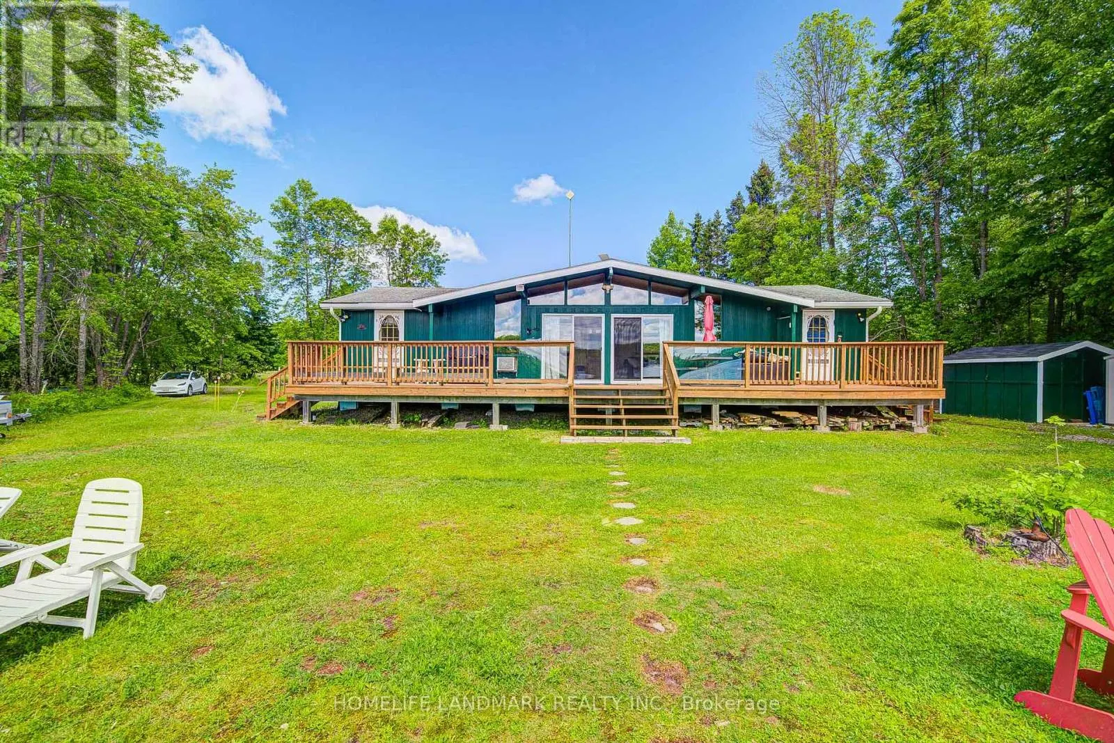 8 - 1093 COOPER POINT ROAD