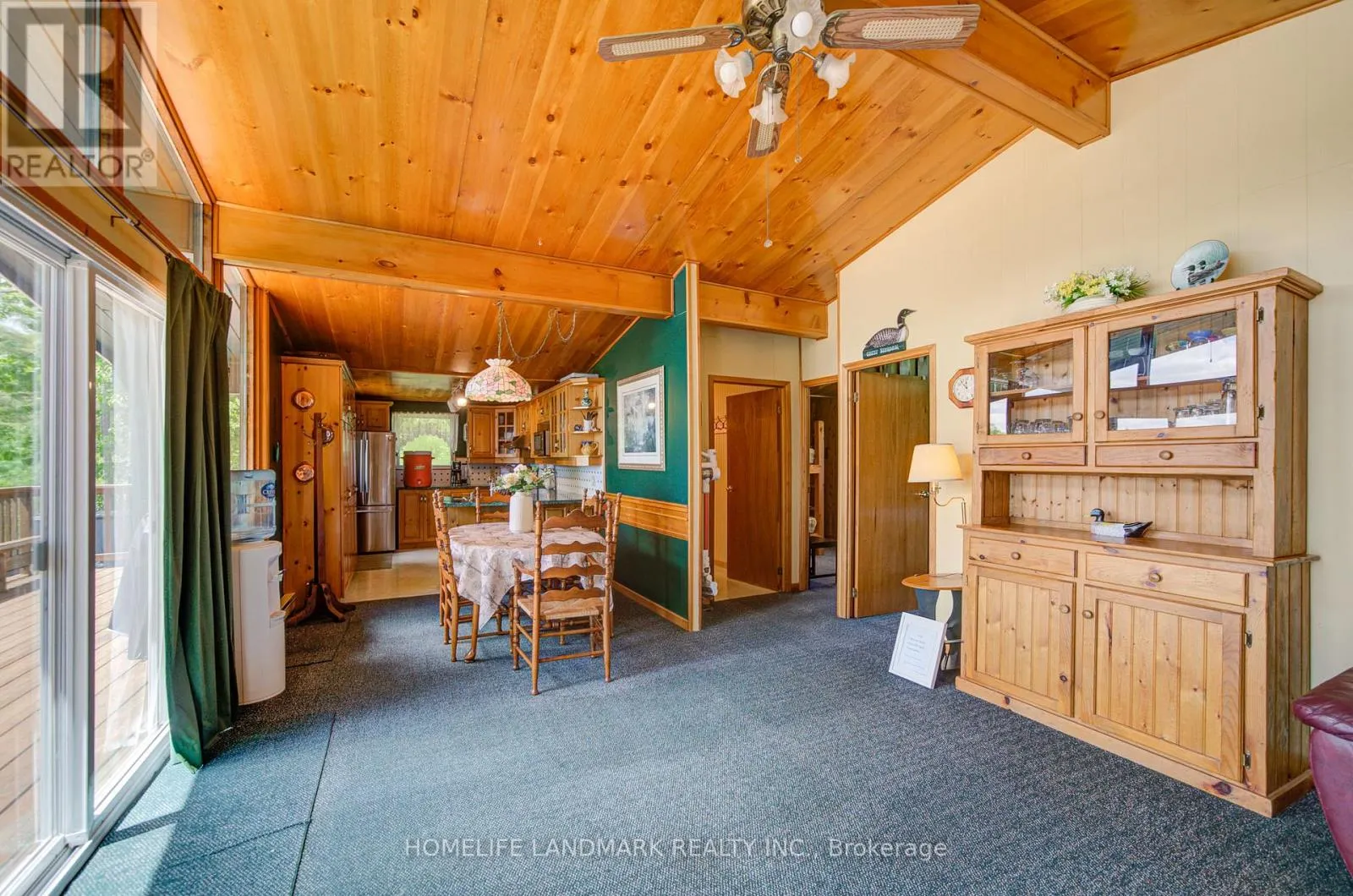 8 - 1093 COOPER POINT ROAD
