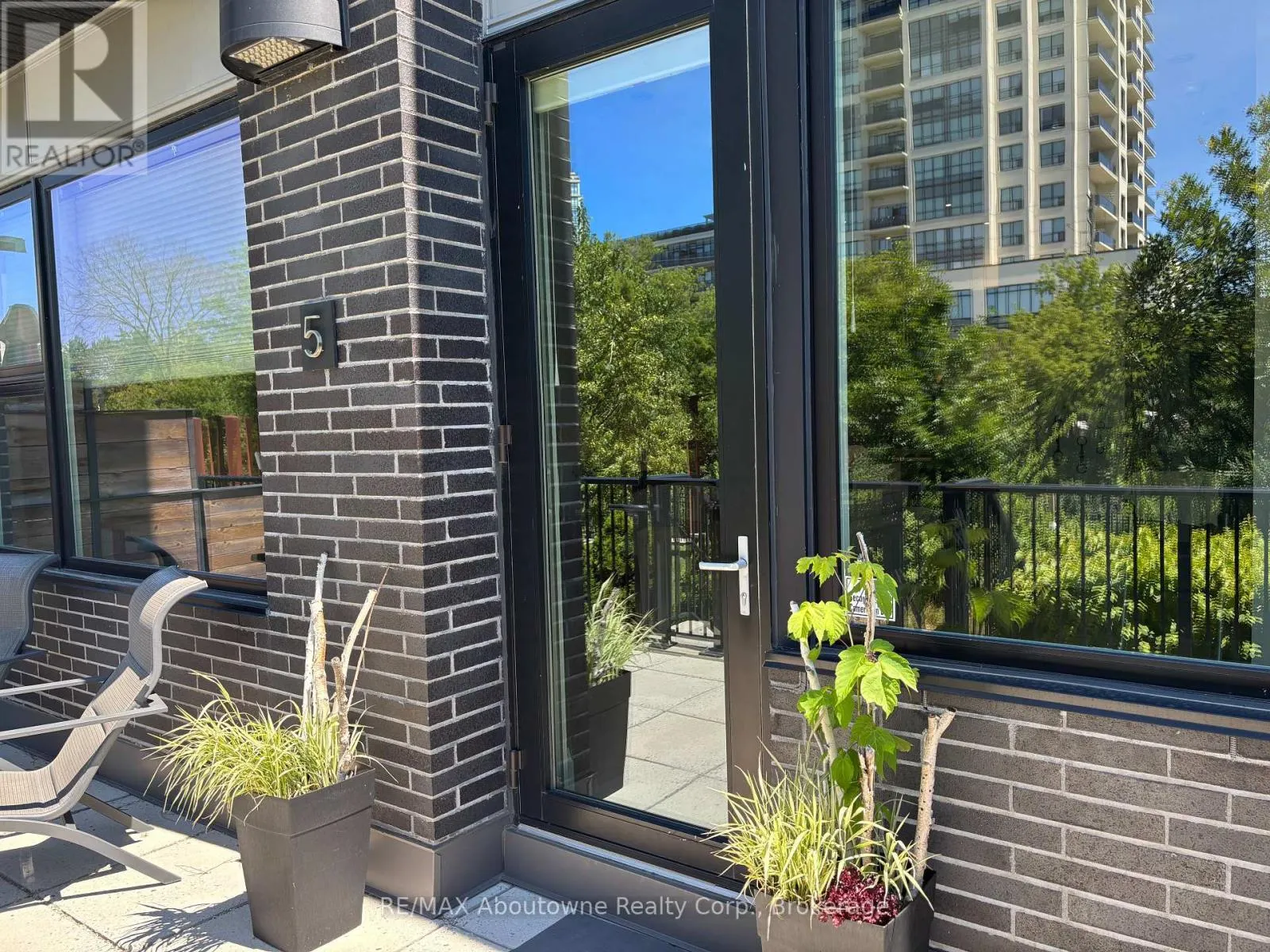 RL5 - 53 ARTHUR STREET S #RL5