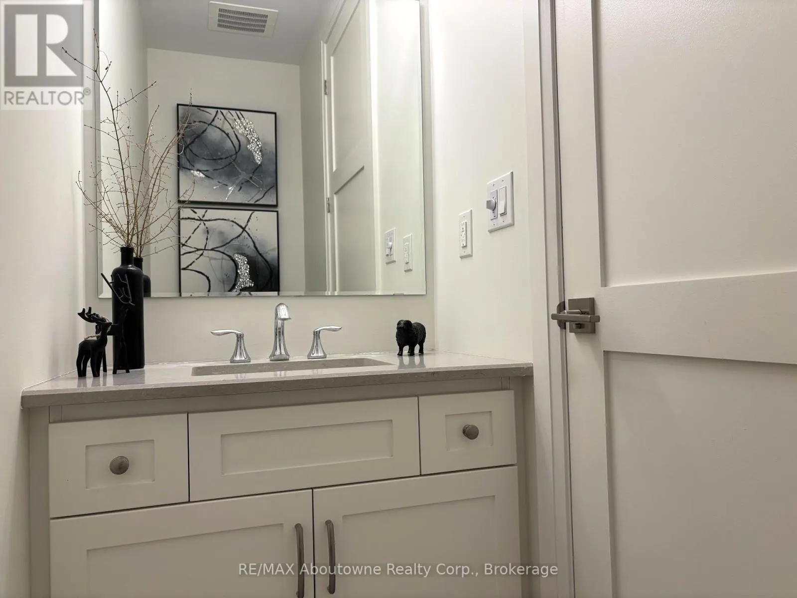 RL5 - 53 ARTHUR STREET S #RL5