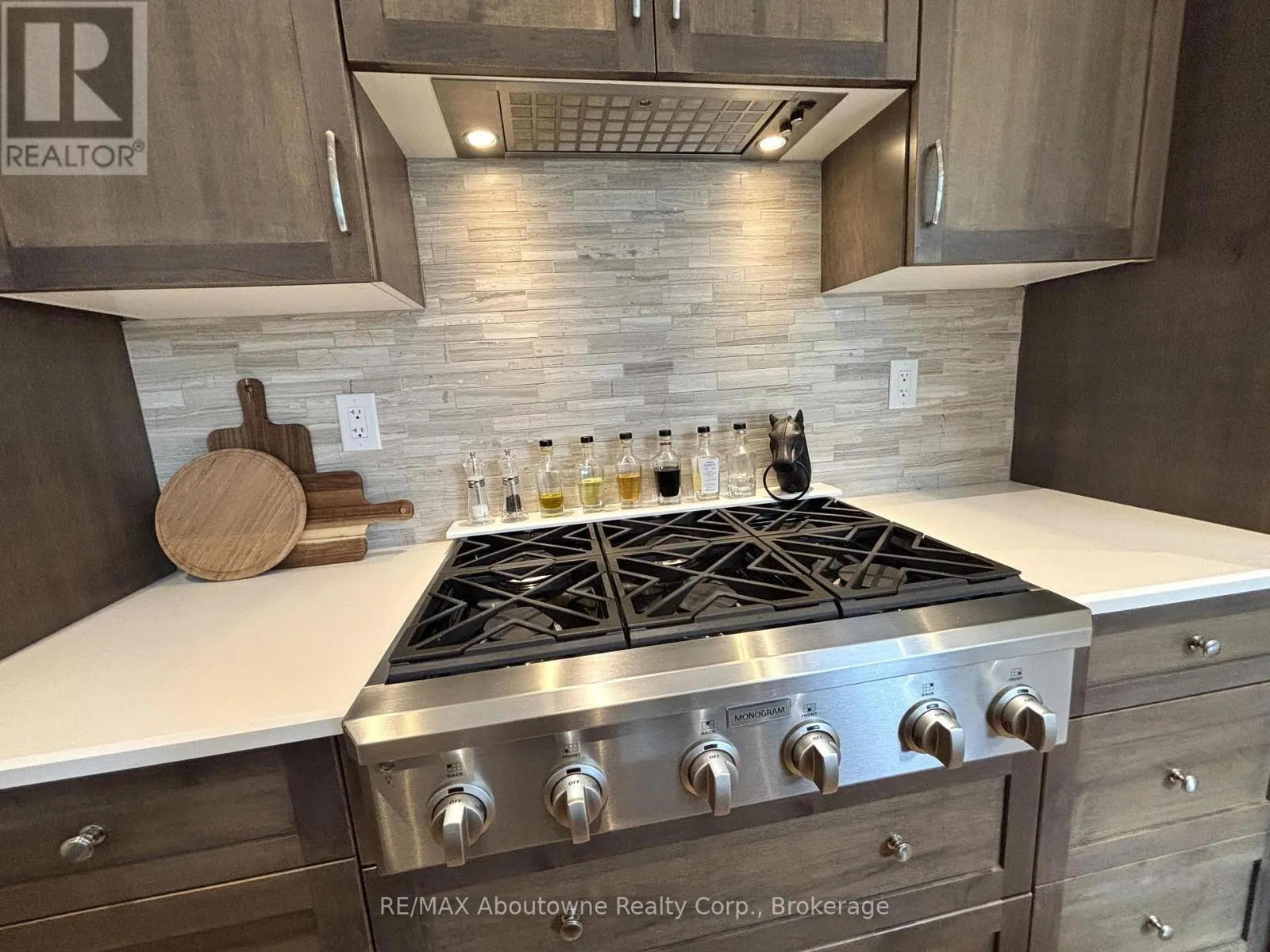 RL5 - 53 ARTHUR STREET S #RL5