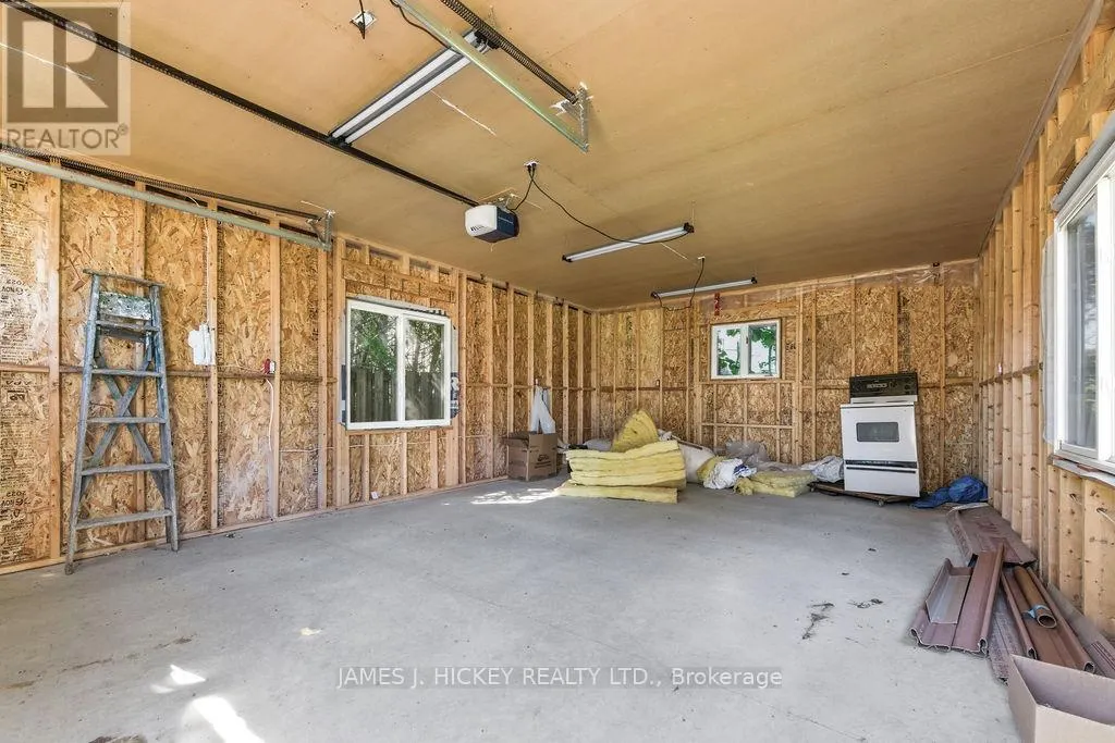 6 HILLCREST AVENUE