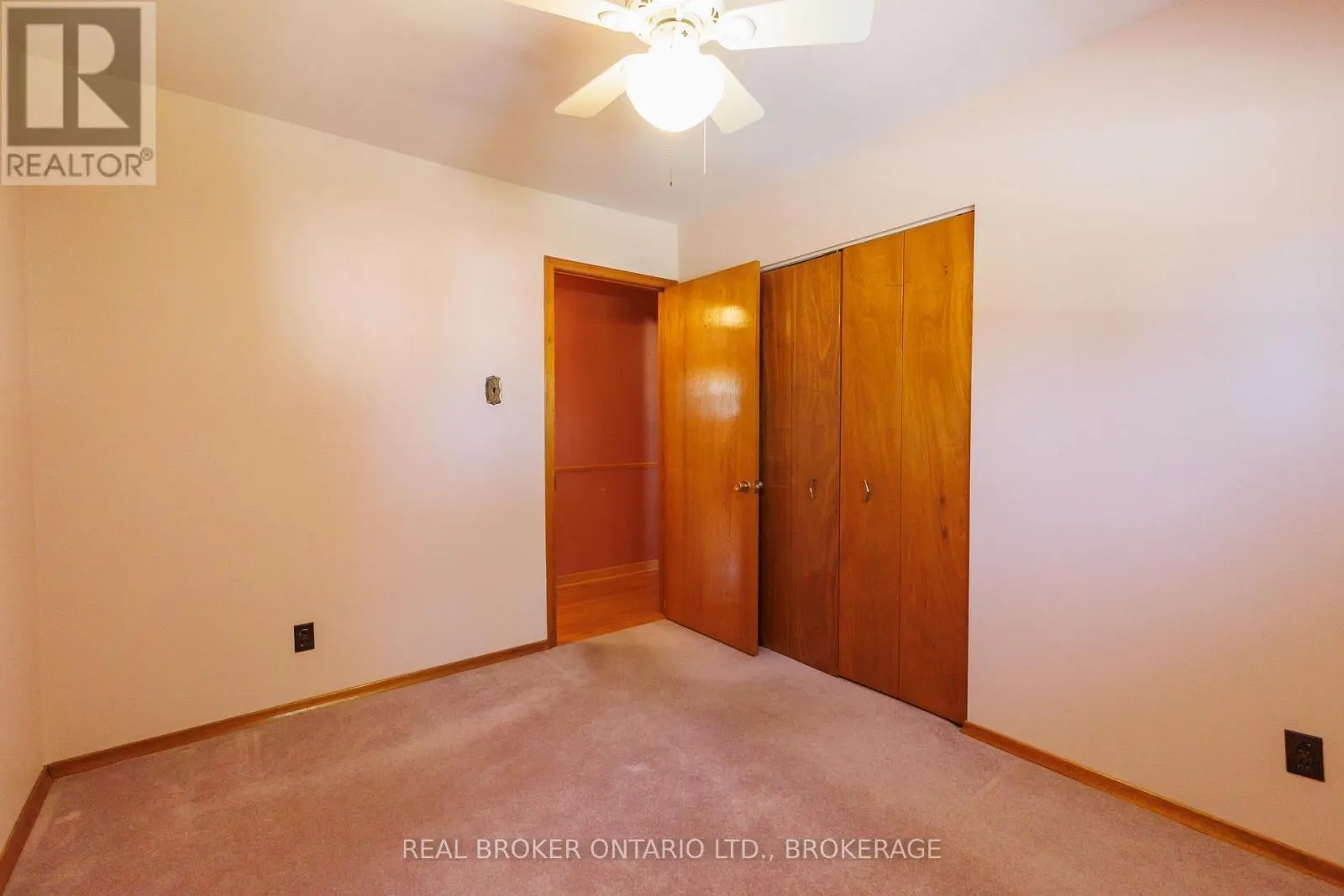 63 KINCARDINE STREET W
