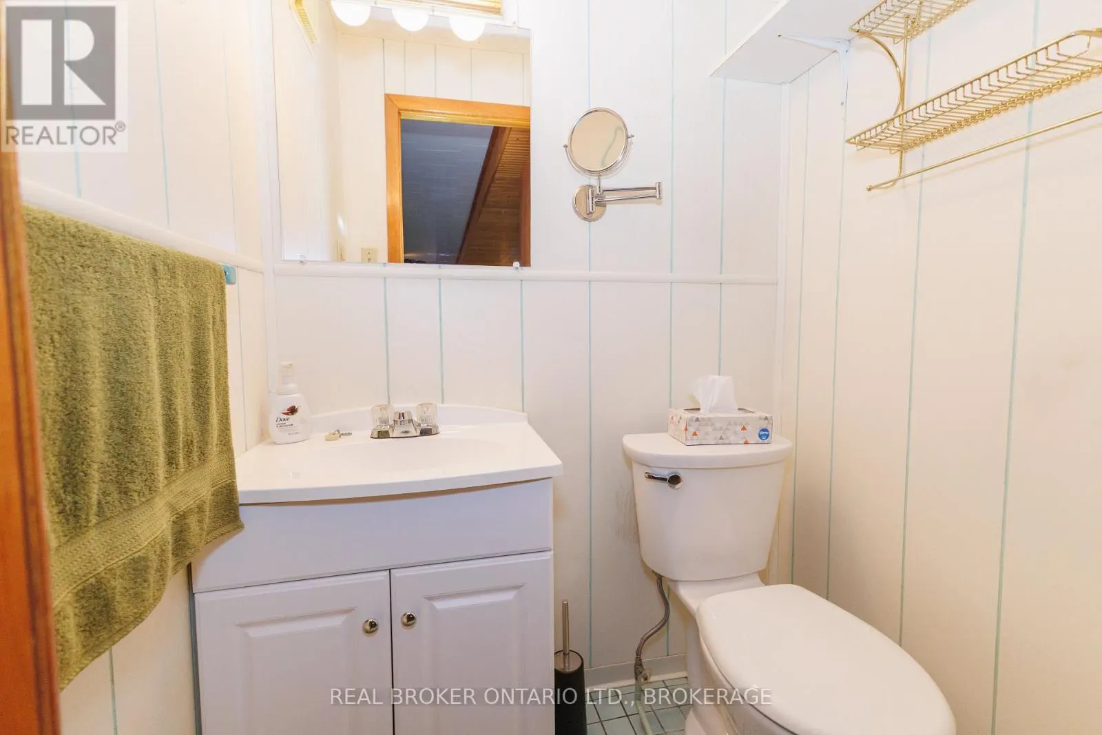 63 KINCARDINE STREET W