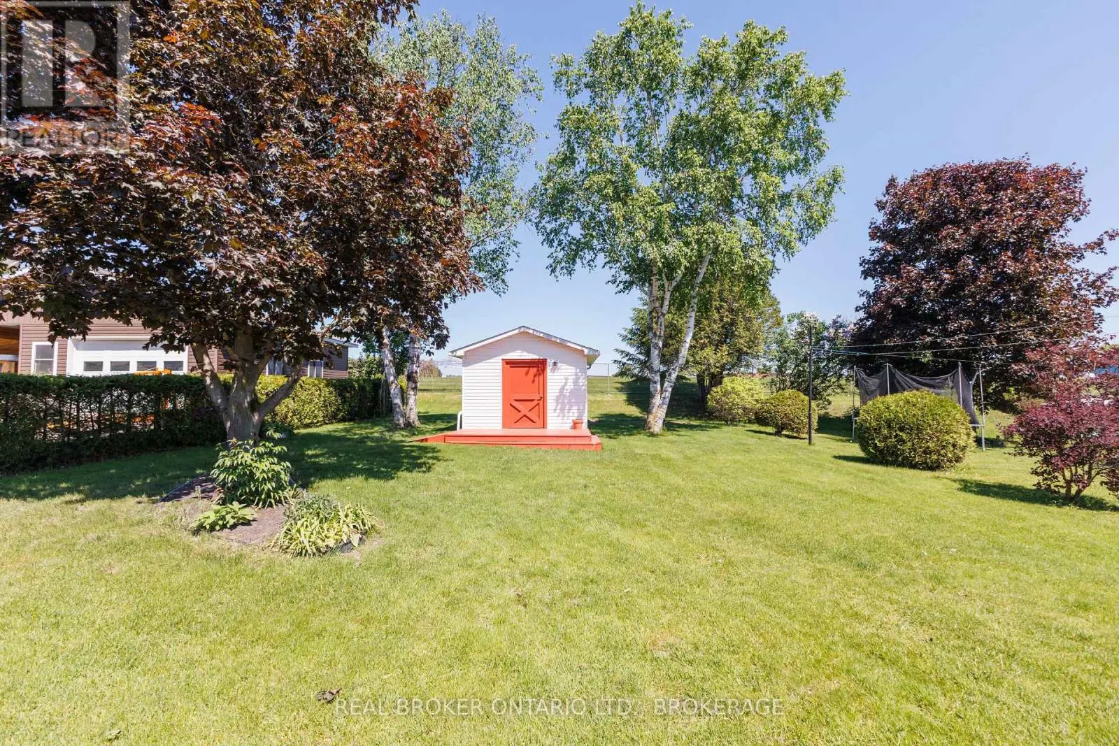 63 KINCARDINE STREET W