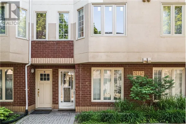 10 - 266 LIMERIDGE ROAD E
