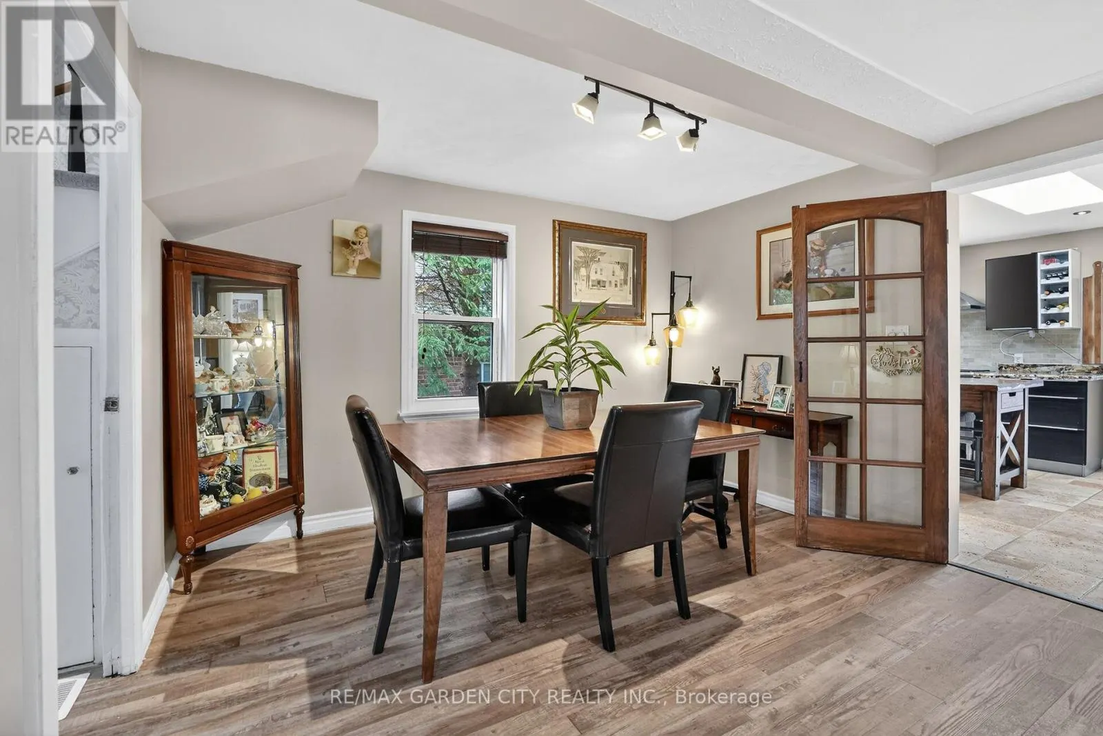 3555 CAMPDEN ROAD