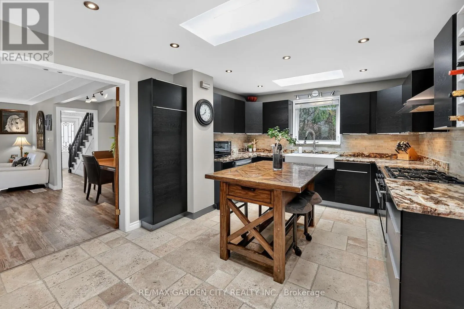 3555 CAMPDEN ROAD