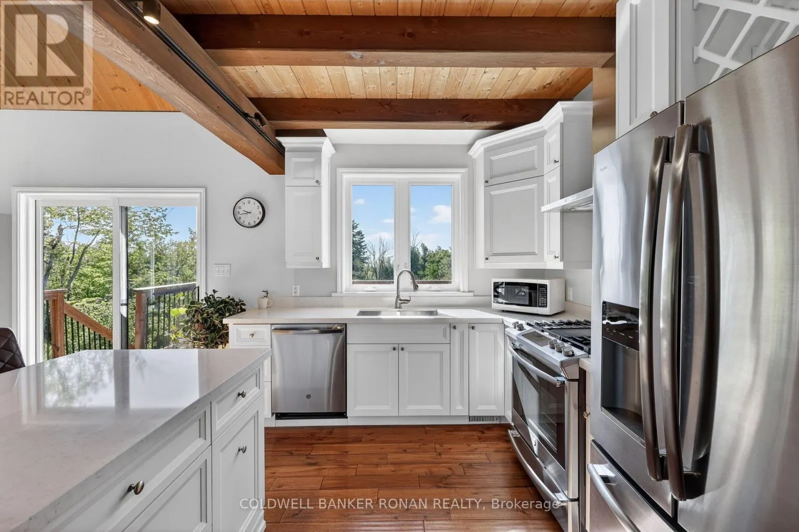 3 LAELA CRESCENT