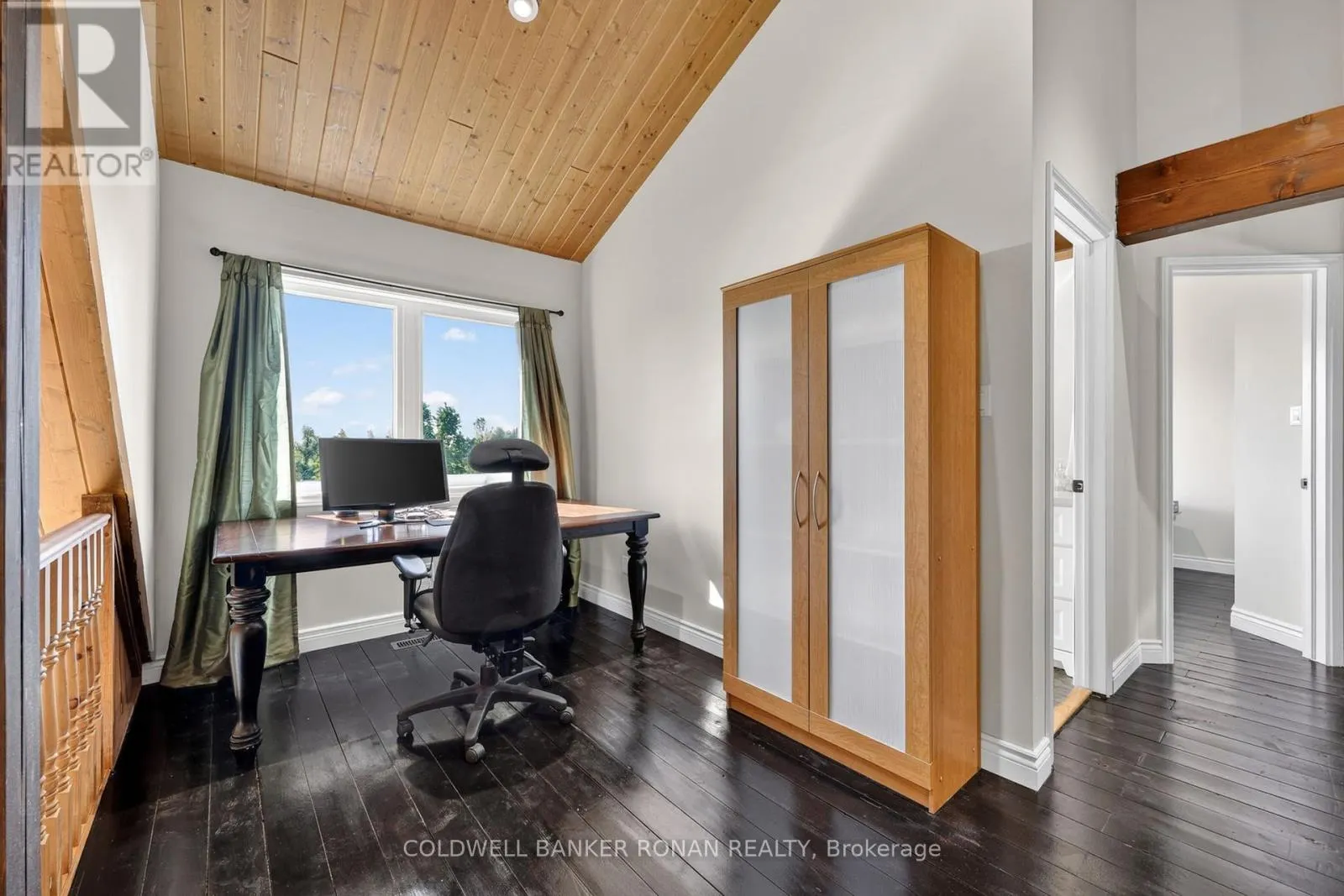 3 LAELA CRESCENT