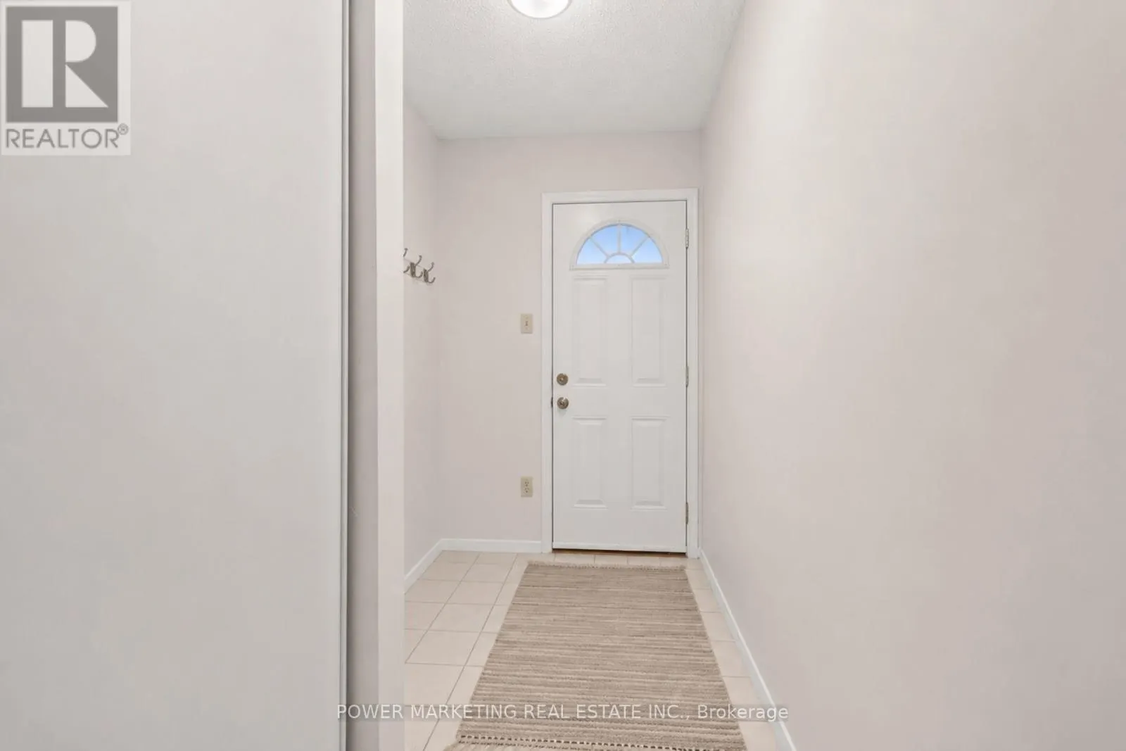 95 - 3415 UPLANDS DRIVE