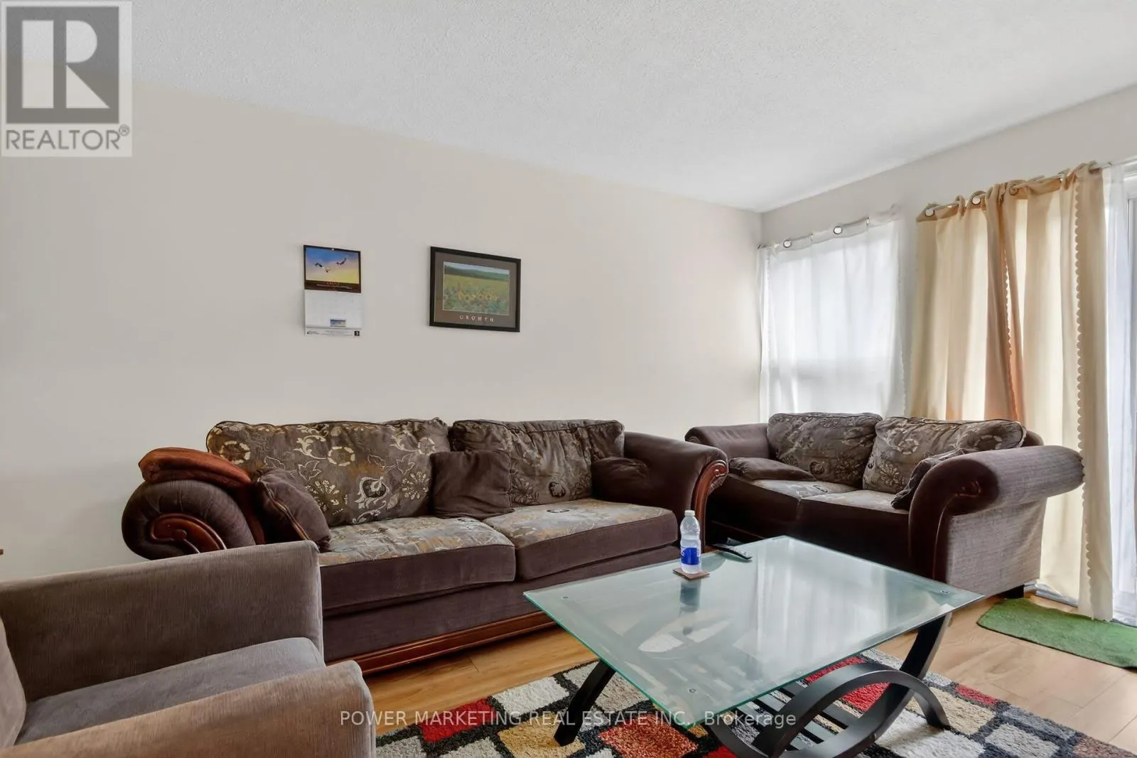 95 - 3415 UPLANDS DRIVE
