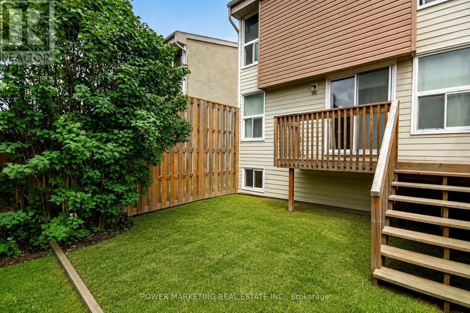 95 - 3415 UPLANDS DRIVE