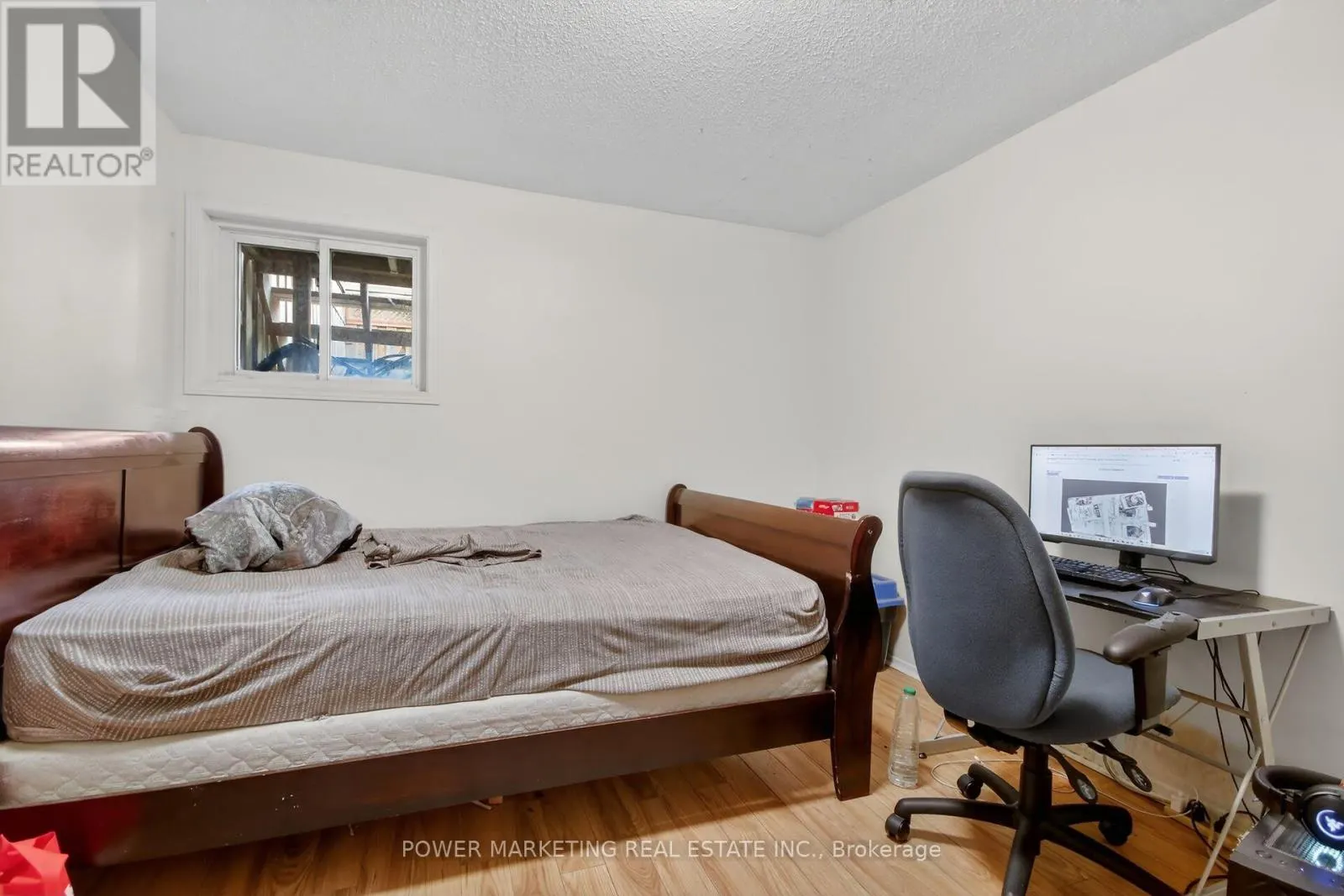 95 - 3415 UPLANDS DRIVE