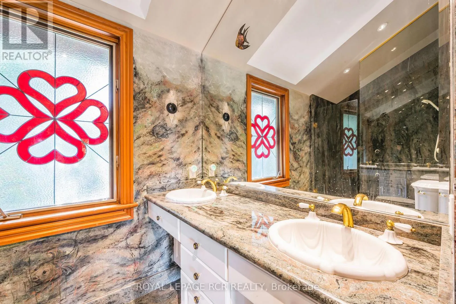 15 RIVER BLUFF PATH