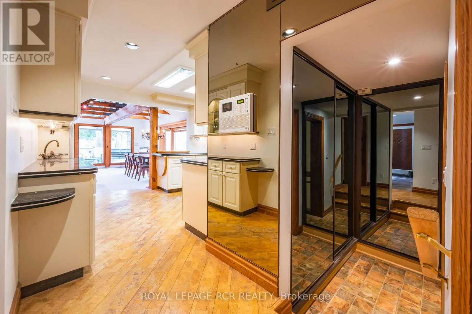 15 RIVER BLUFF PATH