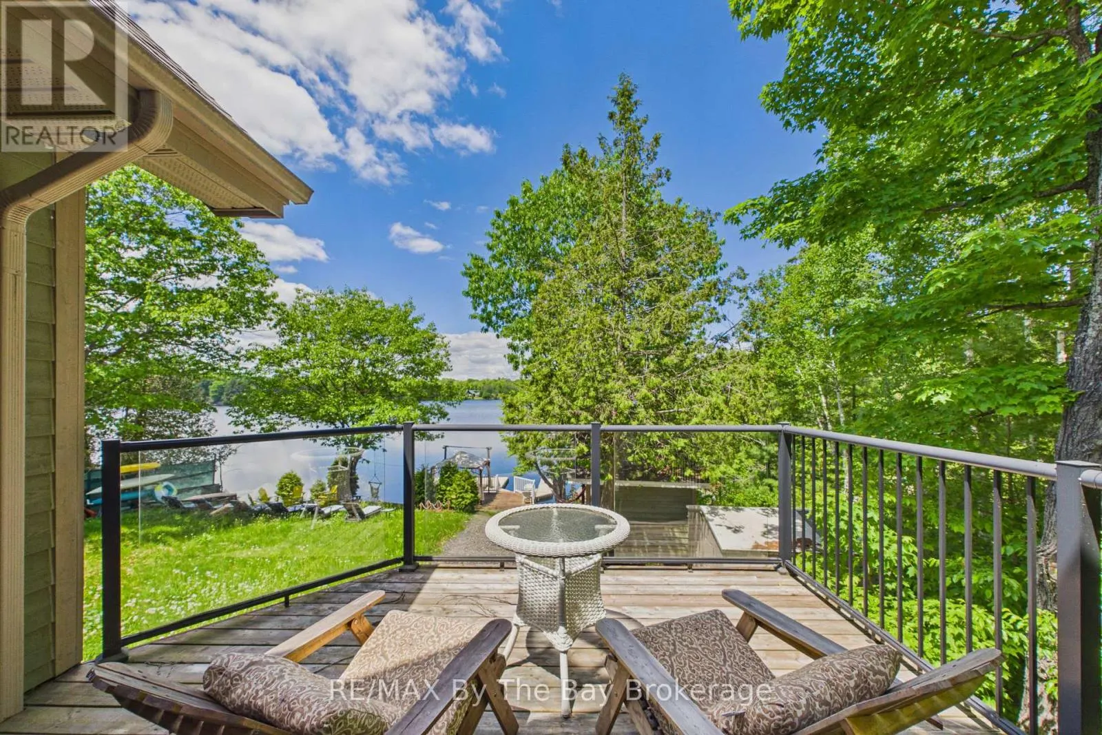 61 MCKELLAR LAKE ROAD