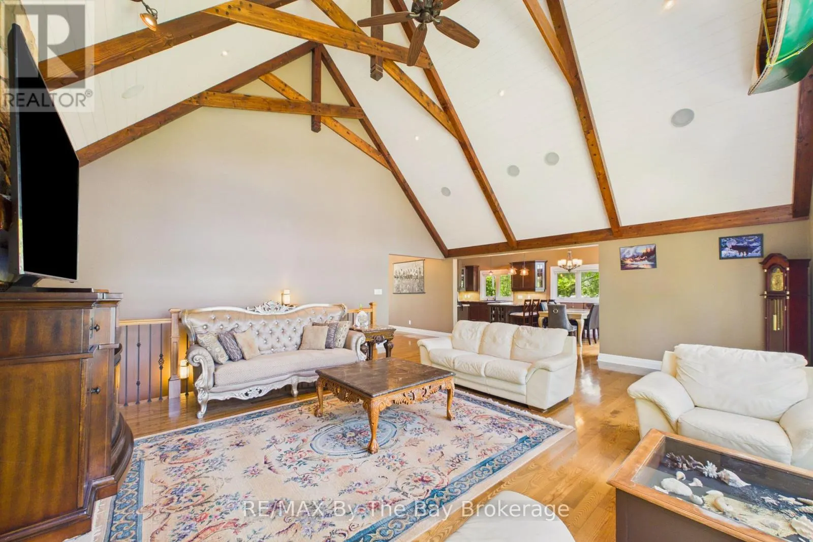 61 MCKELLAR LAKE ROAD