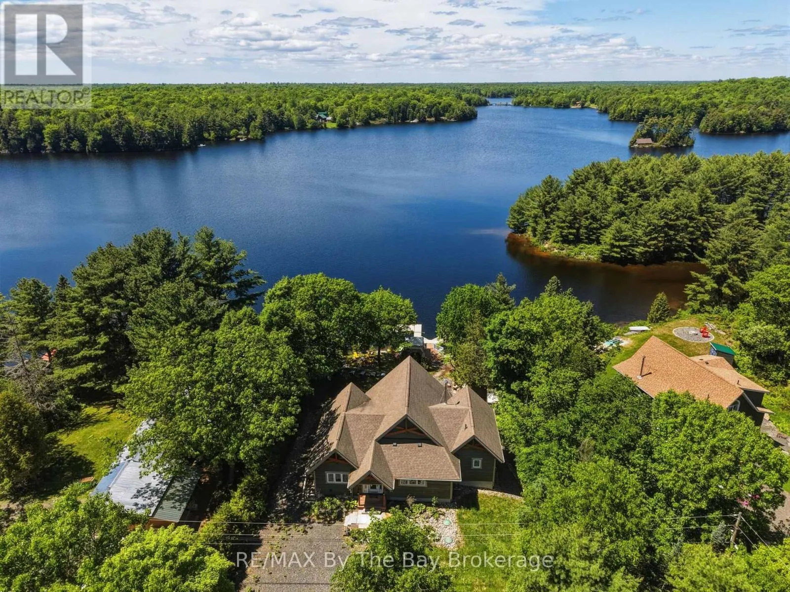 61 MCKELLAR LAKE ROAD