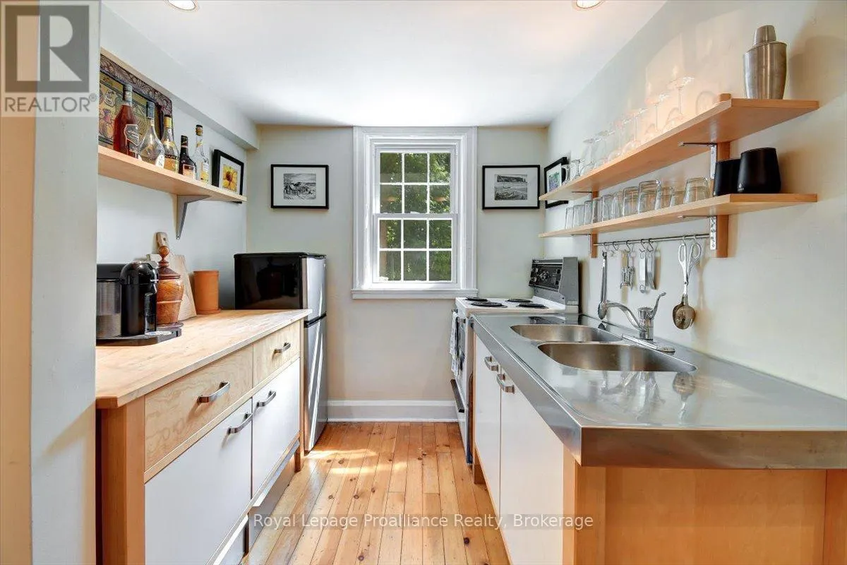 94 DORSET STREET W