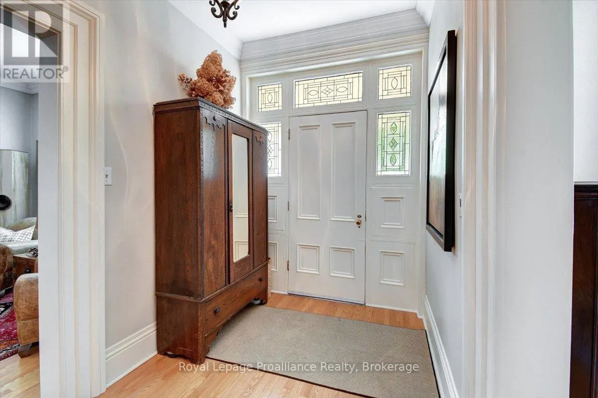 94 DORSET STREET W