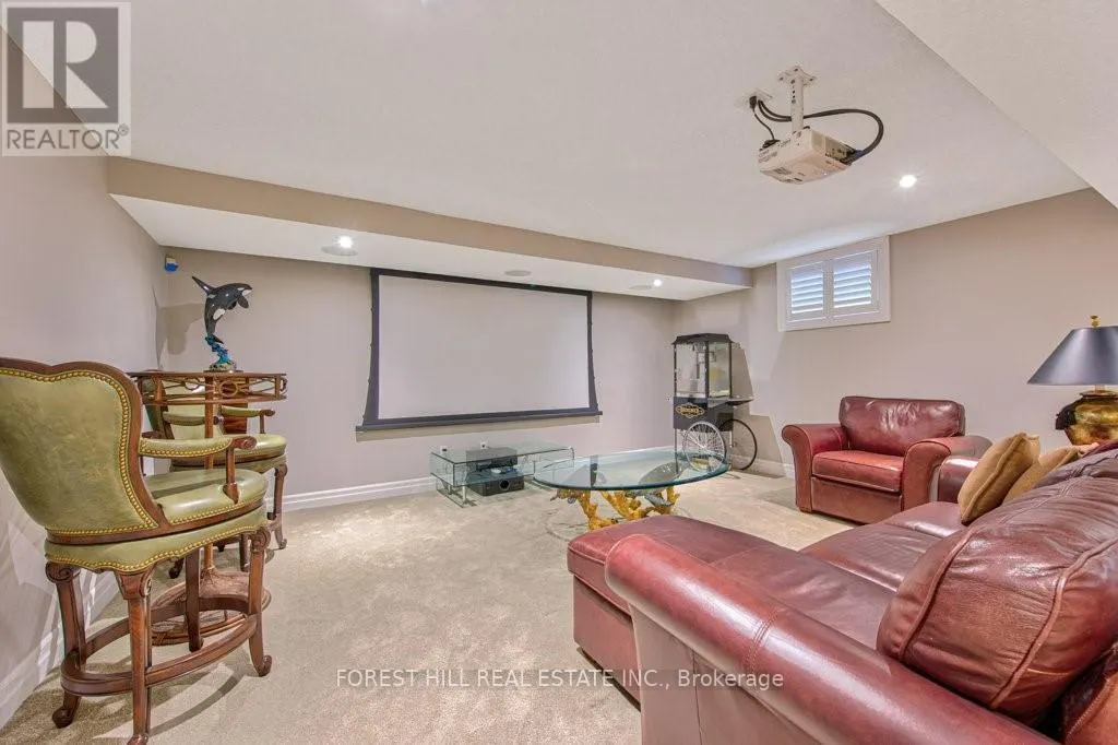 158 EAGLECREST STREET
