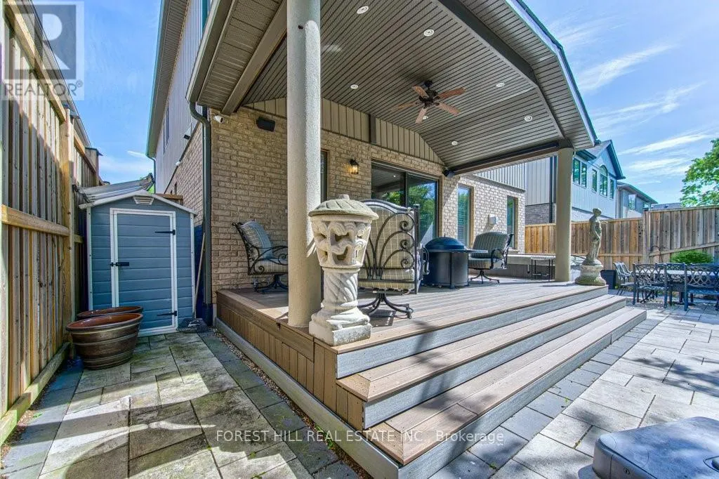 158 EAGLECREST STREET