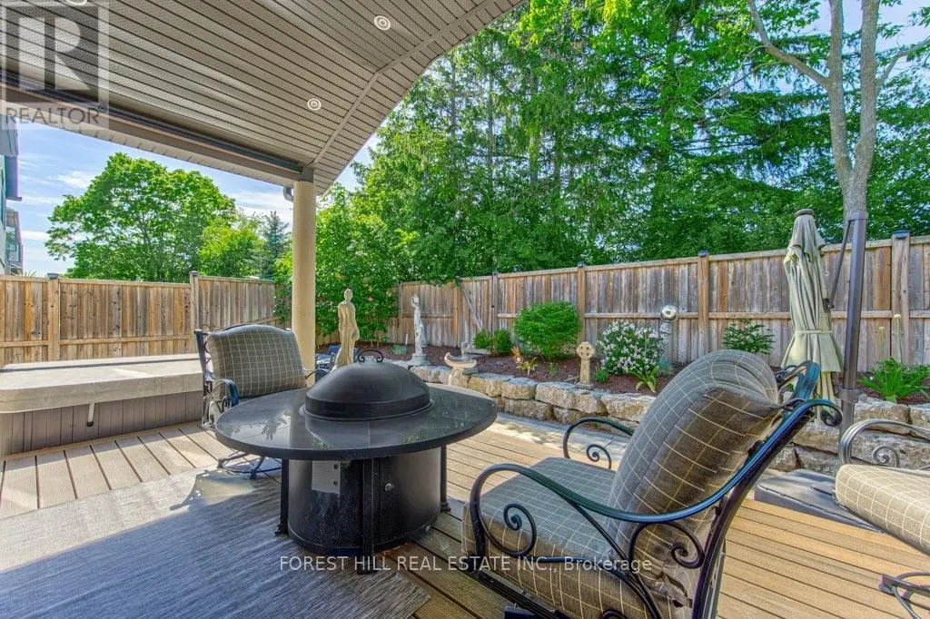 158 EAGLECREST STREET
