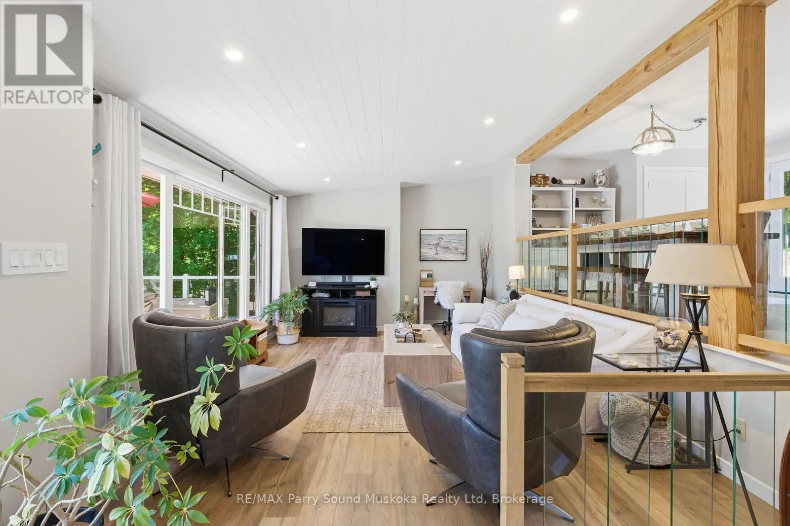 15 ELSASSER ROAD