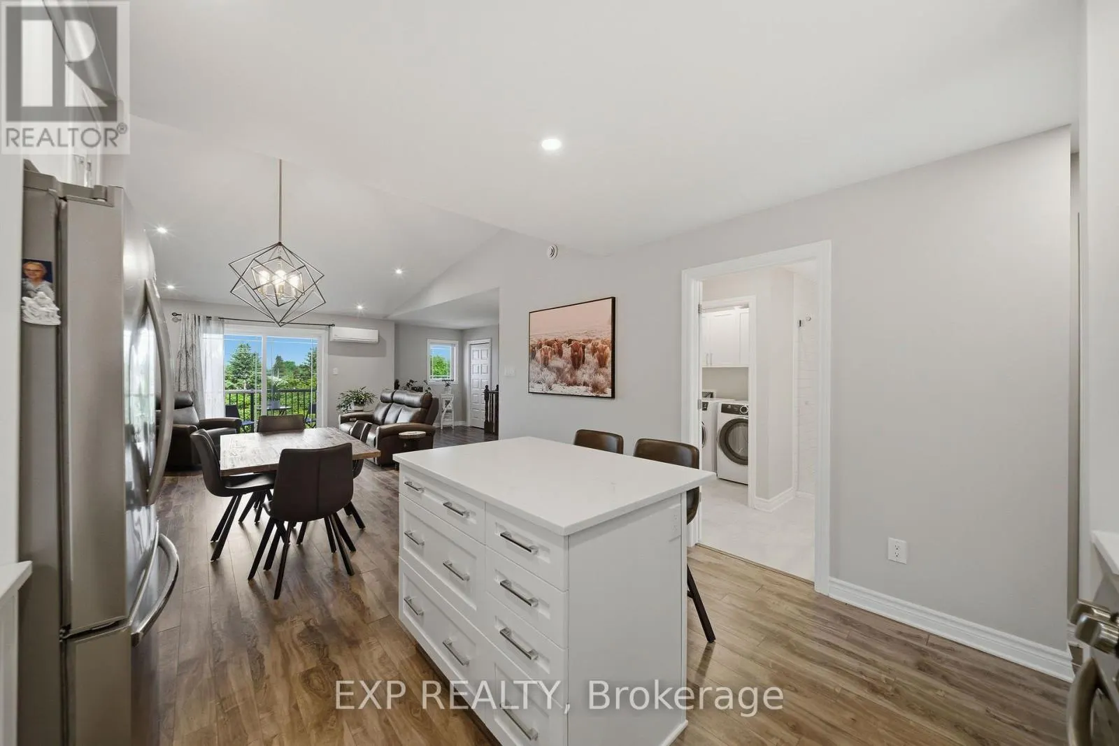 203 - 225 SPENCE AVENUE